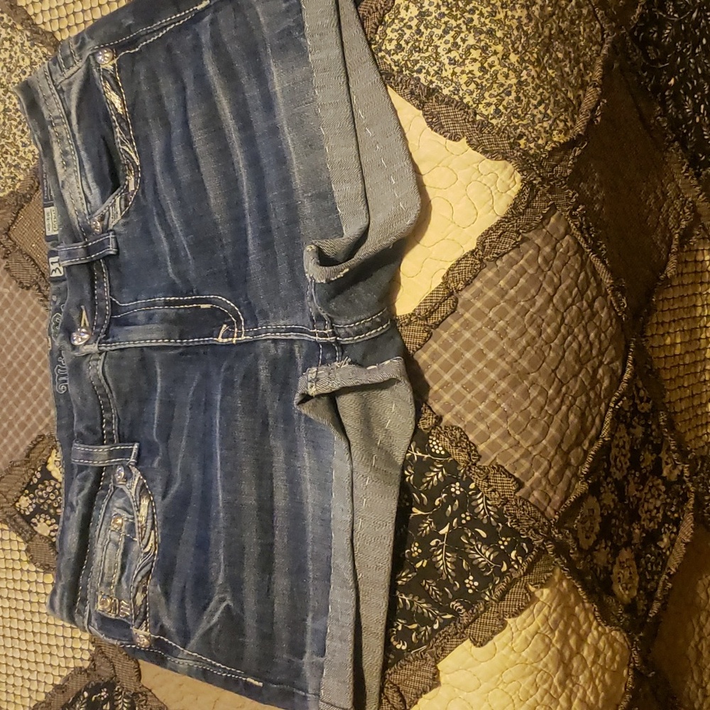 Miss Me shorts